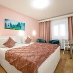 Rivoli Charme Отель Мюнхен