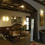 Отель Rivoli Charme