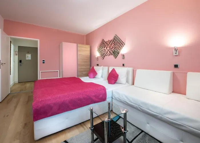 Rivoli Charme 3* Münih