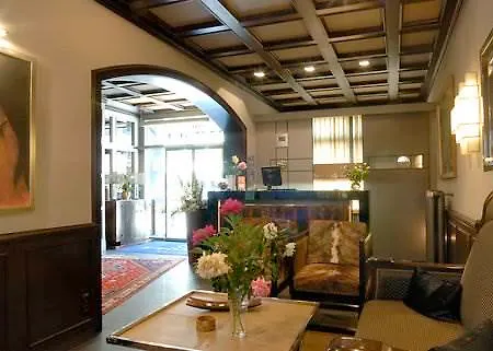 Rivoli Charme 3* München